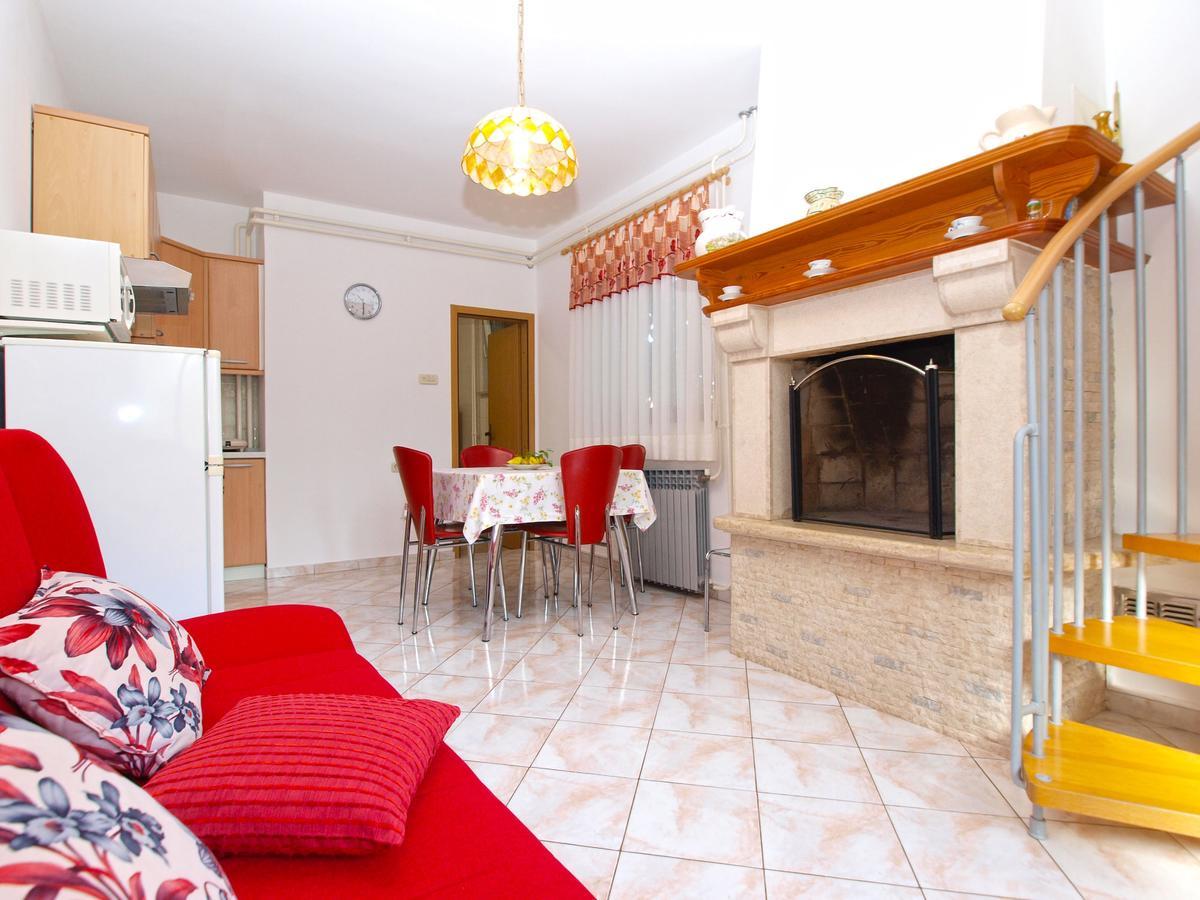 Apartment Nevenka 1482 메덜린 외부 사진