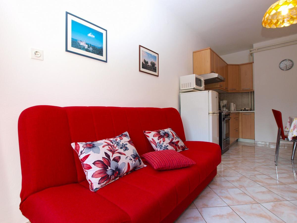 Apartment Nevenka 1482 메덜린 외부 사진