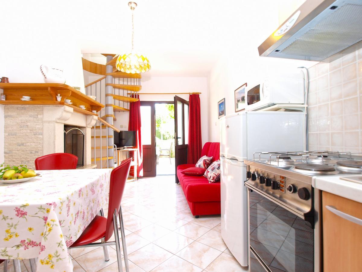 Apartment Nevenka 1482 메덜린 외부 사진