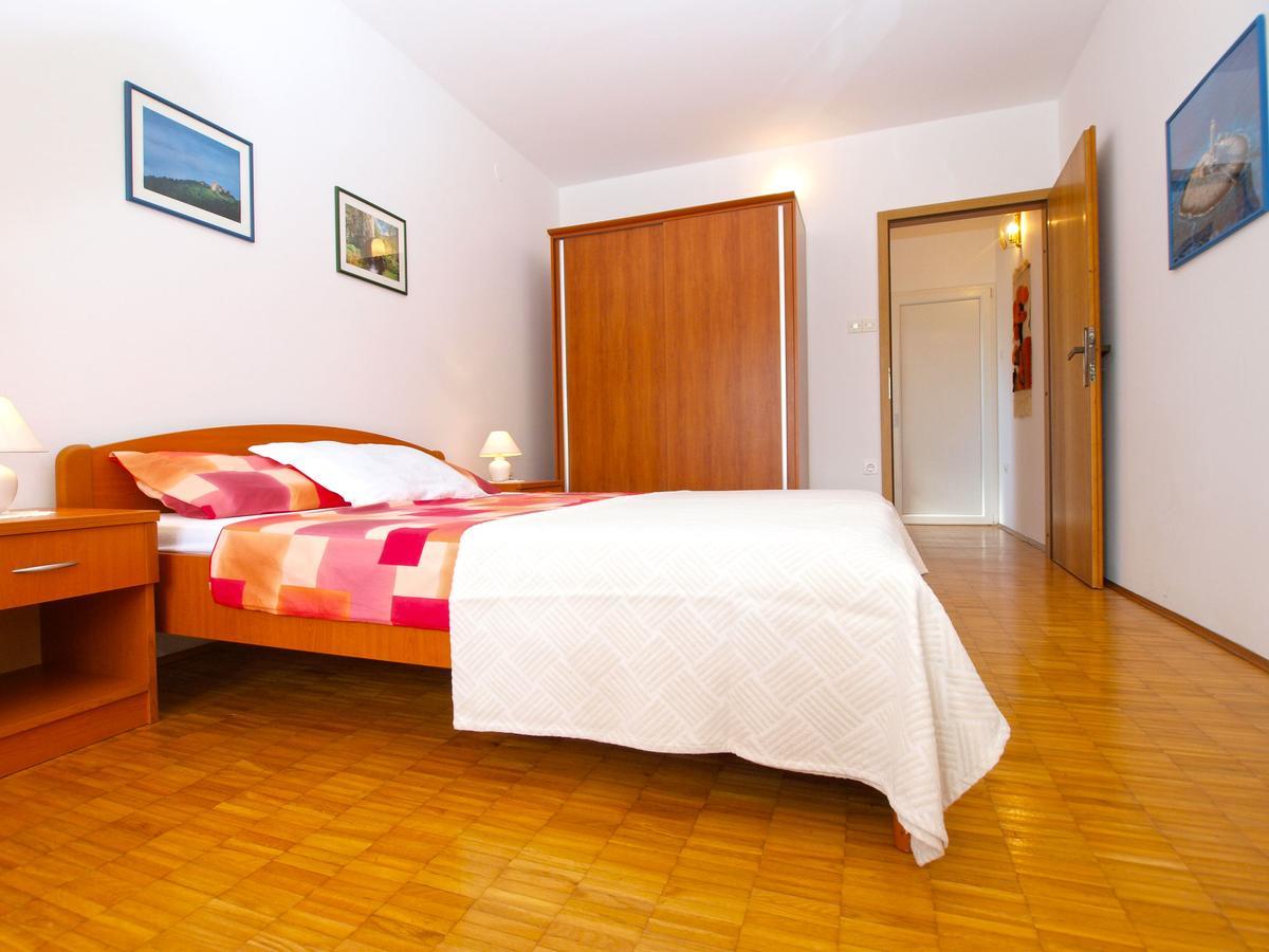 Apartment Nevenka 1482 메덜린 외부 사진