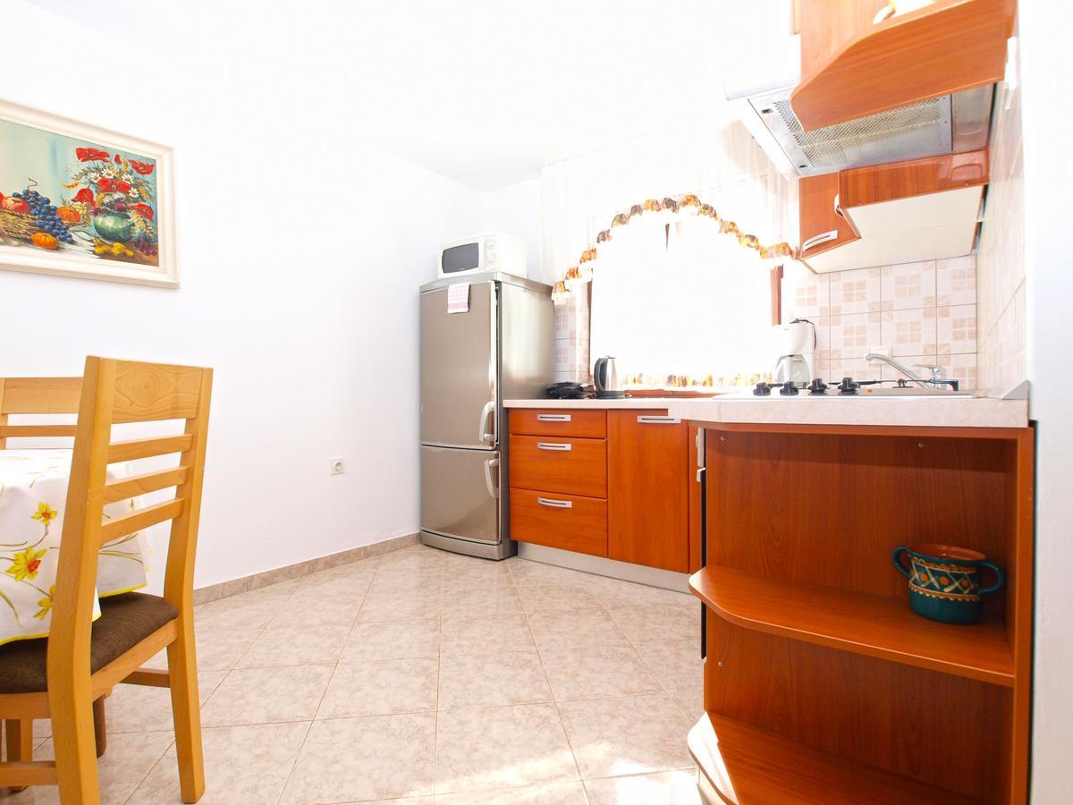Apartment Nevenka 1482 메덜린 외부 사진