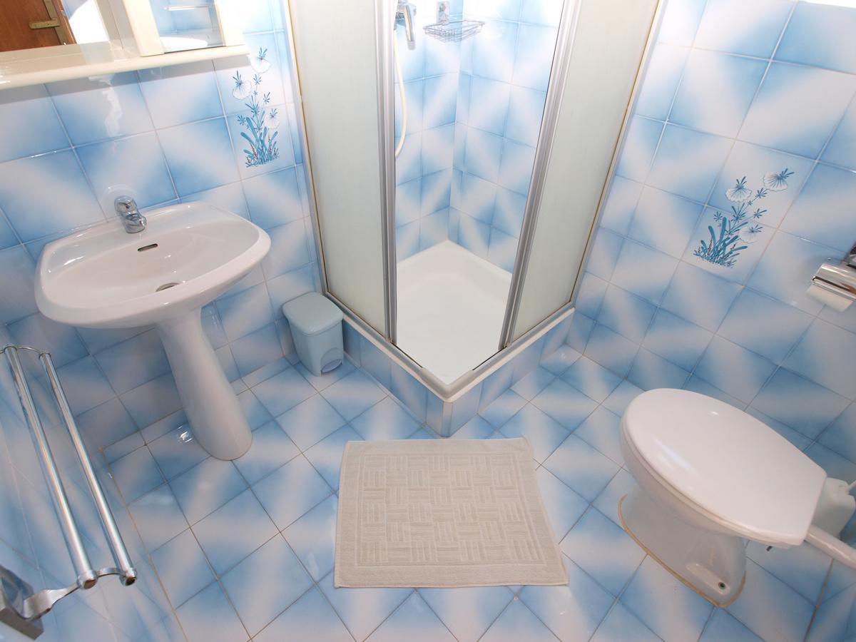 Apartment Nevenka 1482 메덜린 외부 사진