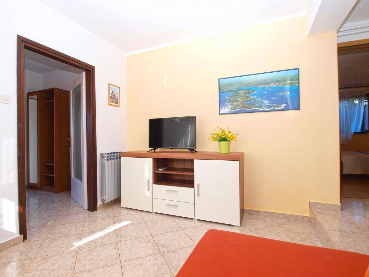 Apartment Nevenka 1482 메덜린 외부 사진