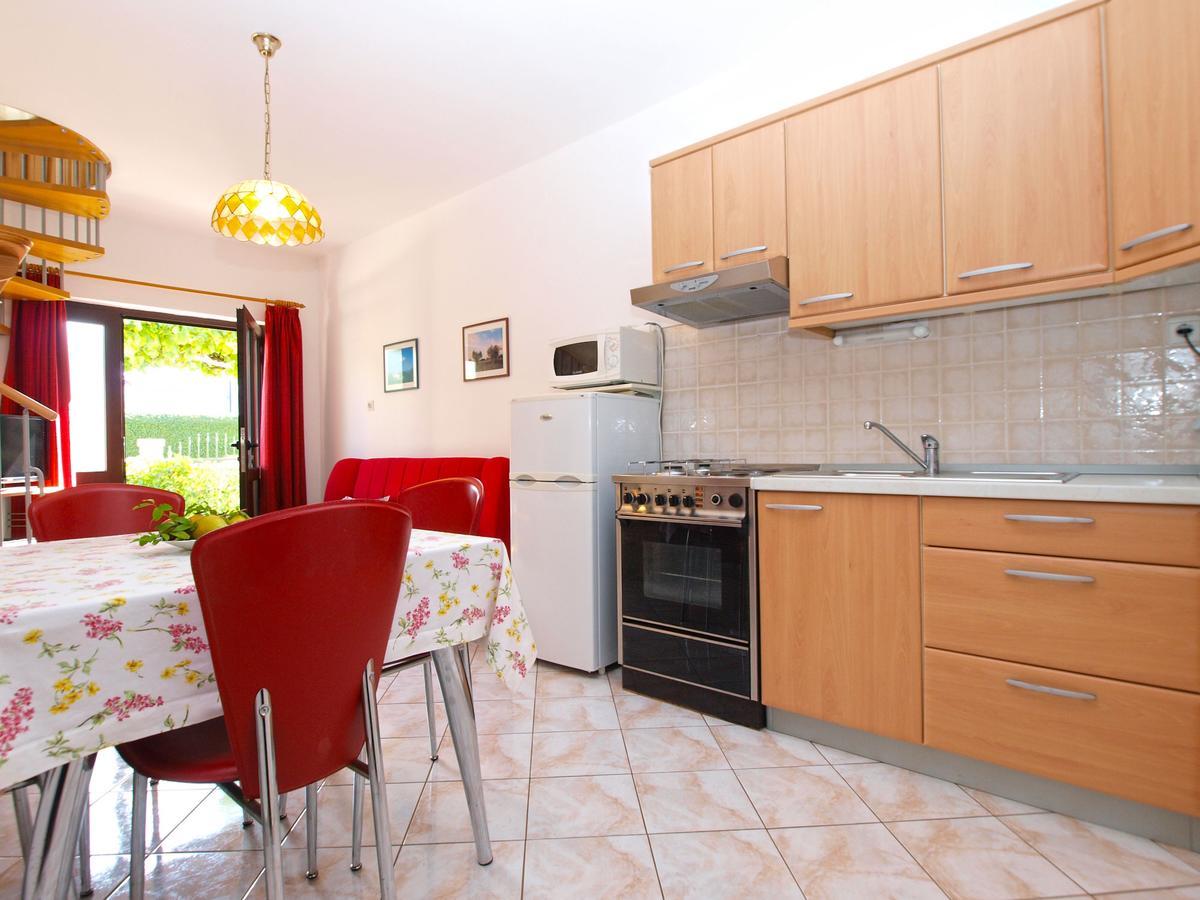 Apartment Nevenka 1482 메덜린 외부 사진